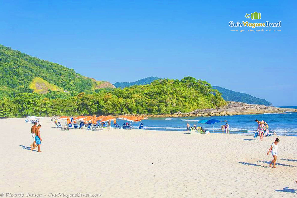 praia mais perto de SP