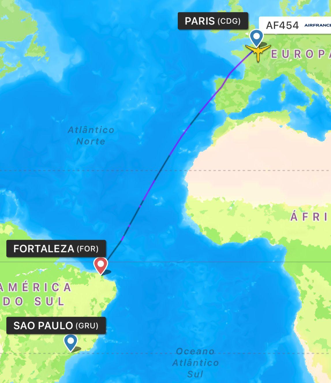 tempo de voo direto sao paulo paris